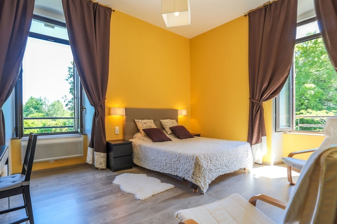 Imagen de la habitación del R&eacute;sidence du Chateau de B&eacute;gu&eacute;. Foto 5