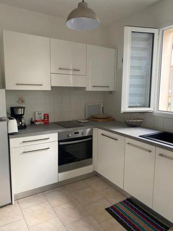 Imagen de la habitación del R&eacute;sidence les ch&ecirc;nes, Burgo. Foto 17