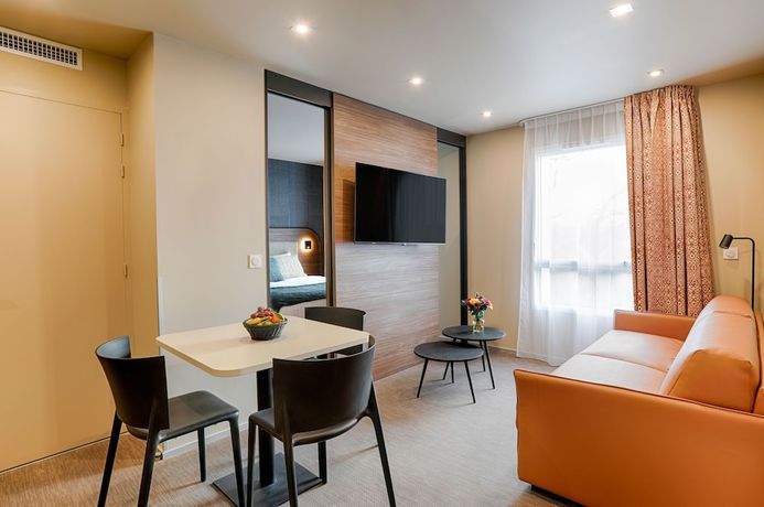 Imagen de la habitación del R&eacute;sidence meubl&eacute;e Bellini Vannes. Foto 5