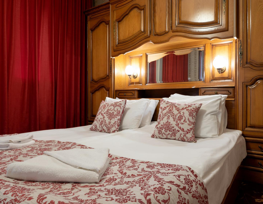 Imagen general del Real Hotel, Veliko Tarnovo. Foto 1