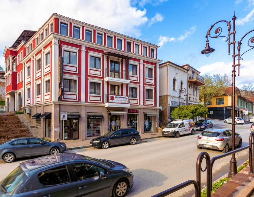 Imagen general del Real Hotel, Veliko Tarnovo. Foto 5