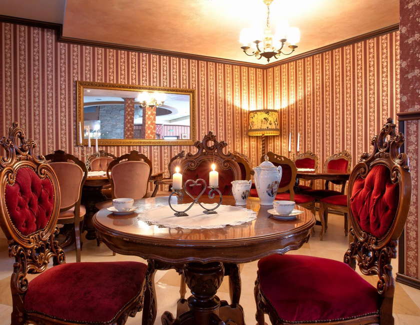 Imagen general del Real Hotel, Veliko Tarnovo. Foto 12