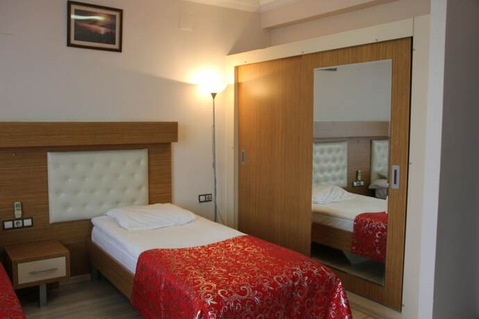 Imagen de la habitación del Real Residence. Foto 17