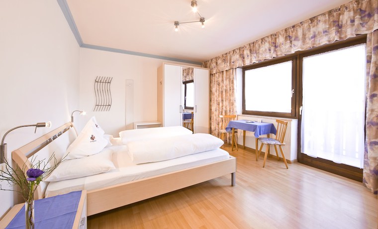 Imagen de la habitación del Rebenheim Fr&uuml;hst&uuml;ckspension - FEWO. Foto 11