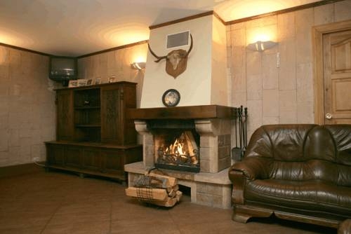 Imagen de los interiores del Recreation Center Lilaste. Foto 5