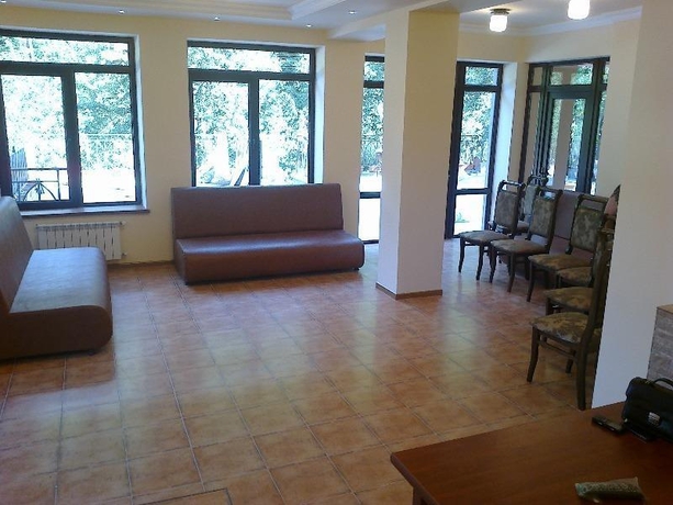Imagen general del Red, Dilijan. Foto 2