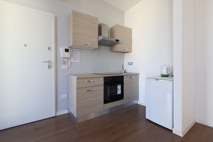 Imagen de la habitación del Red Line Rooms Division. Foto 10