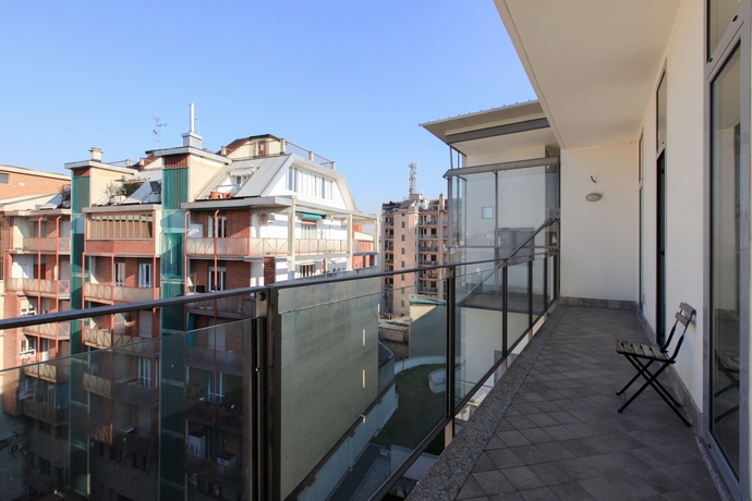 Imagen general del Red Line Rooms Division. Foto 4