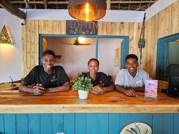 Imagen de los interiores del Red Monkey Beach Lodge. Foto 19