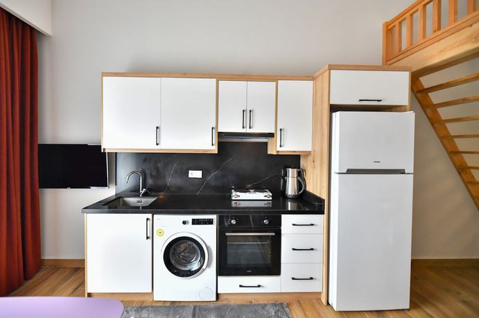 Imagen de la habitación del Red Moon Suites. Foto 16