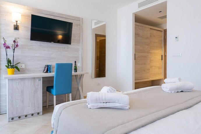 Imagen de la habitación del Red Sun Village. Foto 27