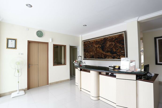 Imagen de los interiores del RedDoorz @ Jakal Bawah 2. Foto 20