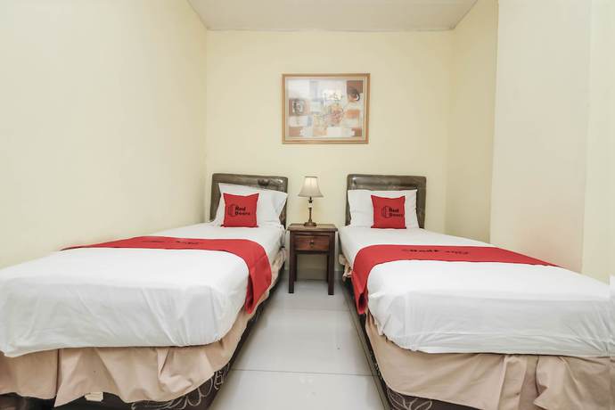 Imagen de la habitación del RedDoorz Plus @ Cikarang. Foto 11