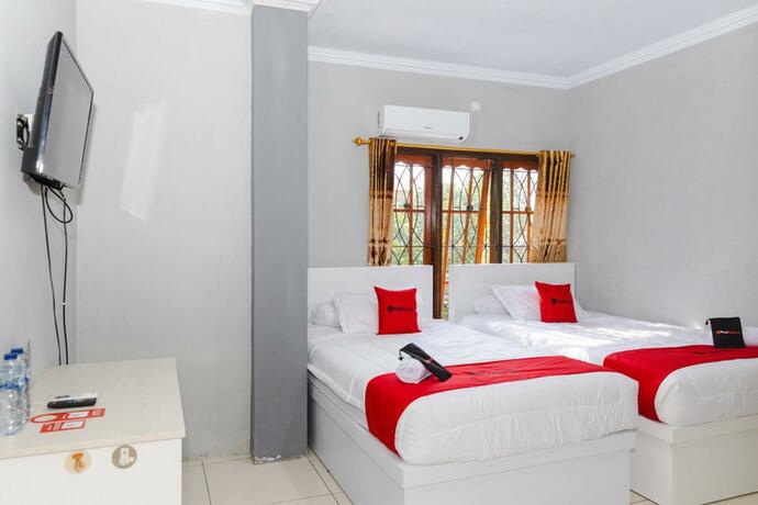Imagen general del RedDoorz Plus near Transmart Kairagi Dua manado. Foto 15