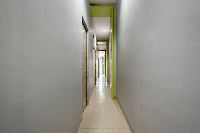 Imagen general del RedDoorz near Tanjung Duren 2. Foto 14