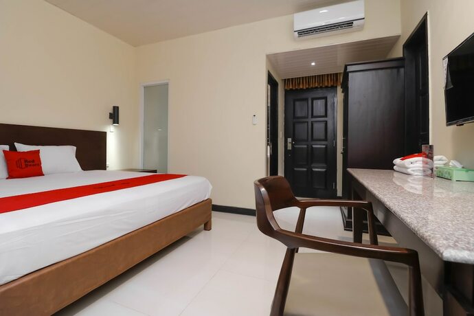Imagen de la habitación del Reddoorz Plus Near Halim Perdanakusuma 2. Foto 12