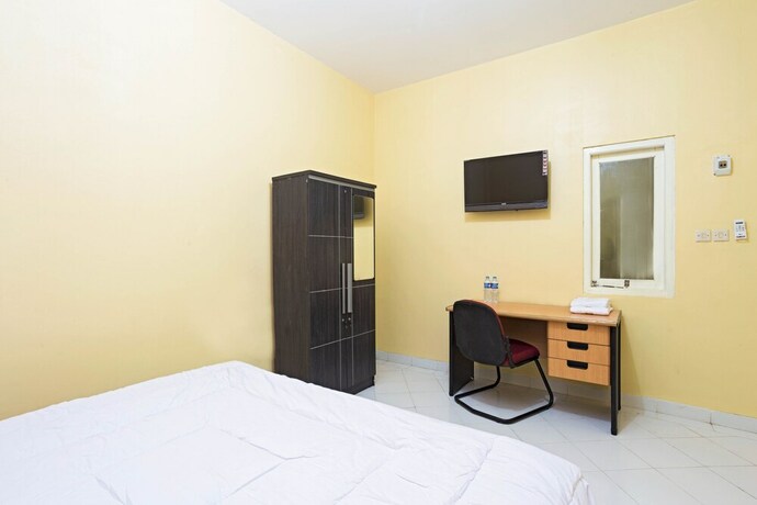 Imagen de la habitación del Reddoorz Plus Near Halim Perdanakusuma 2. Foto 13