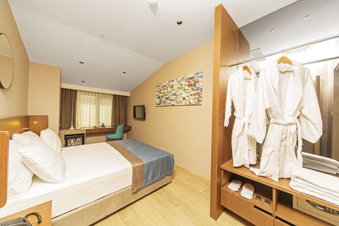 Imagen de la habitación del Redmont Hotel Nisantasi. Foto 16