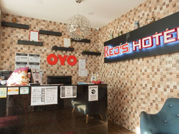 Imagen de los interiores del Red's Inn. Foto 19