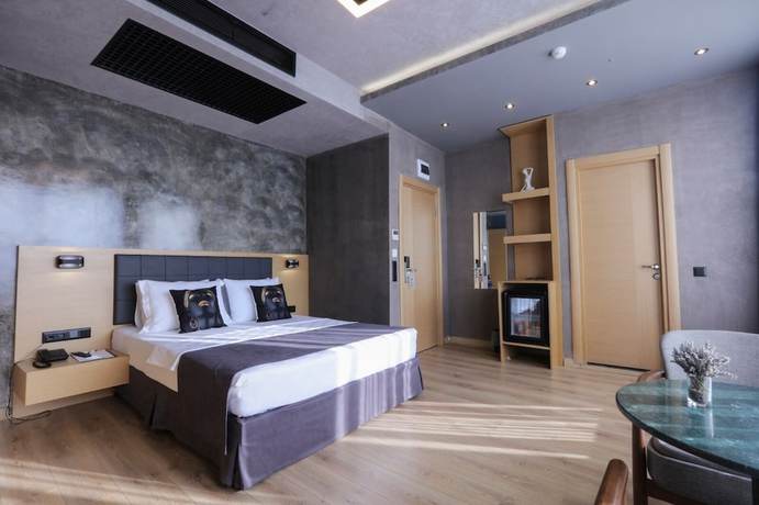 Imagen de la habitación del Redstone Hotel. Foto 12