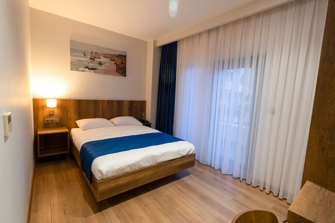 Imagen general del Ref Inn Hotel. Foto 14