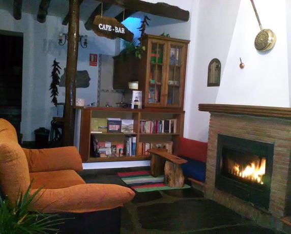 Imagen de los interiores del Refugio Alpujarra Alta. Foto 9