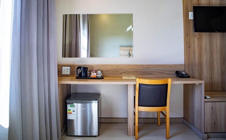 Imagen de la habitación del Regal Inn Hotel Midrand. Foto 3