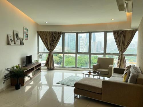 Imagen de la habitación del Regalia Service suites BY Fortune. Foto 16