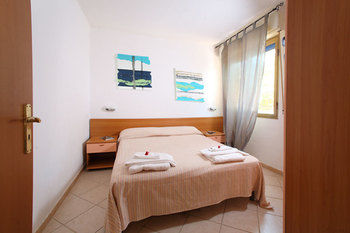 Imagen de los exteriores del Regent Beach Hotel and Apartments. Foto 12