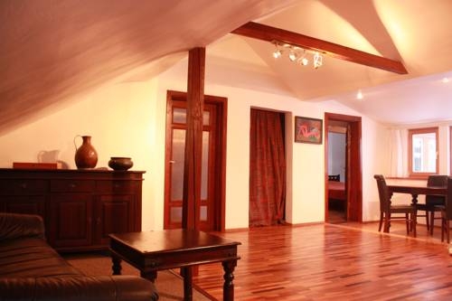 Imagen de los interiores del Regina House. Foto 7