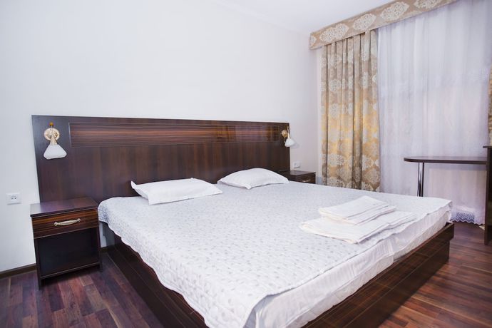 Imagen de la habitación del Reikartz Surxon Termez. Foto 4