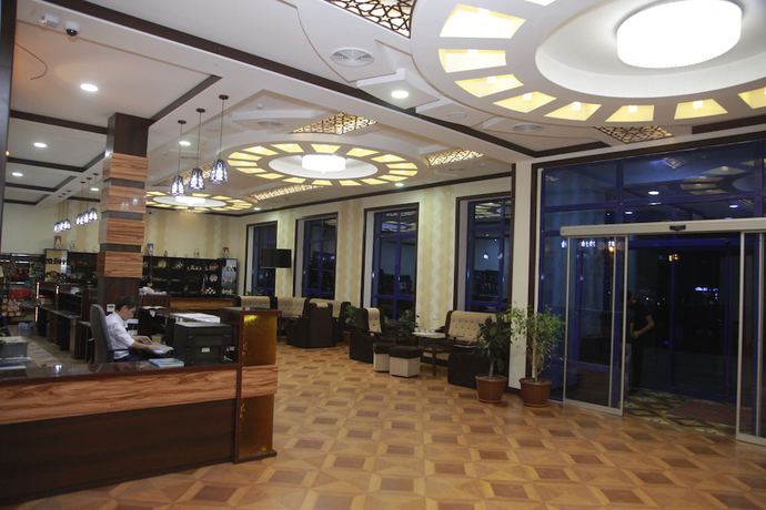 Imagen de los interiores del Reikartz Surxon Termez. Foto 19