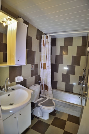 Imagen de la habitación del Reina Apartments. Foto 16