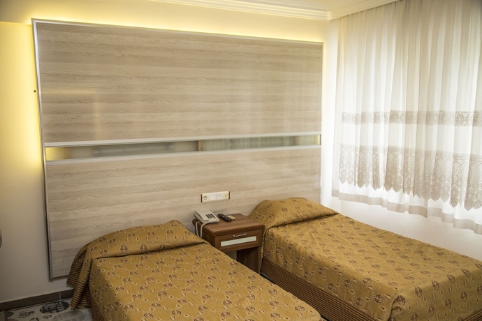 Imagen de la habitación del Reis Thermal Otel. Foto 10