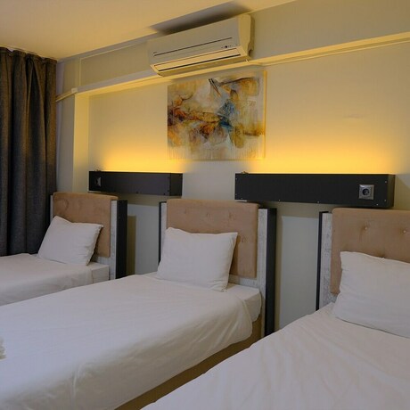 Imagen general del Rekab Otel. Foto 13