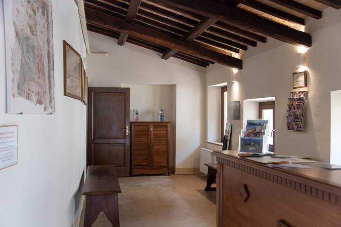 Imagen de los interiores del Relais Borgo Campello. Foto 18