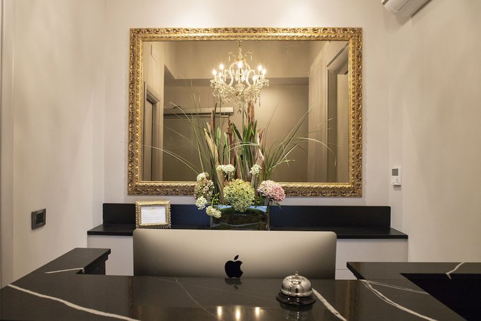 Imagen de los interiores del Relais De La Poste, Roma. Foto 20