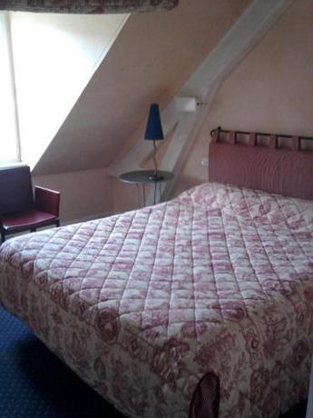 Imagen de la habitación del Relais Hôtelier Douce France. Foto 9