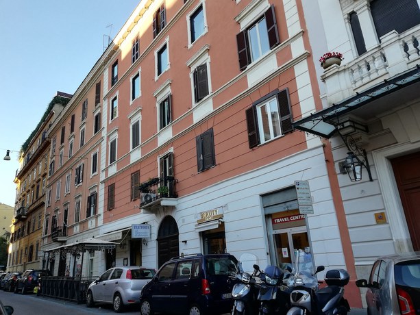 Imagen de los exteriores del Relais Indipendenza. Foto 18