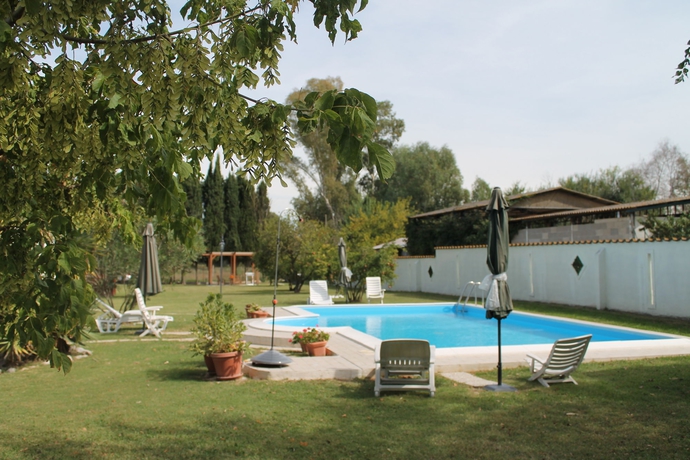 Imagen de la piscina del Relais La Mimosa. Foto 14