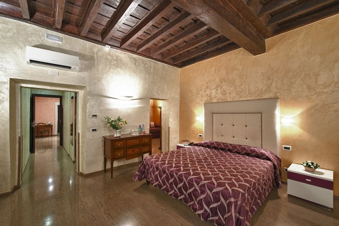 Imagen de la habitación del Relais Maddalena. Foto 4