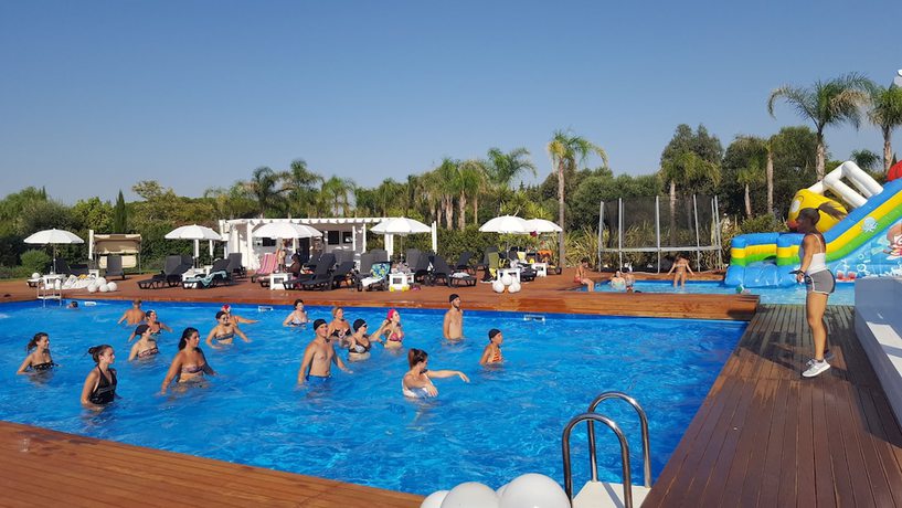 Imagen de la piscina del Relais Marchesi Imperiali. Foto 18