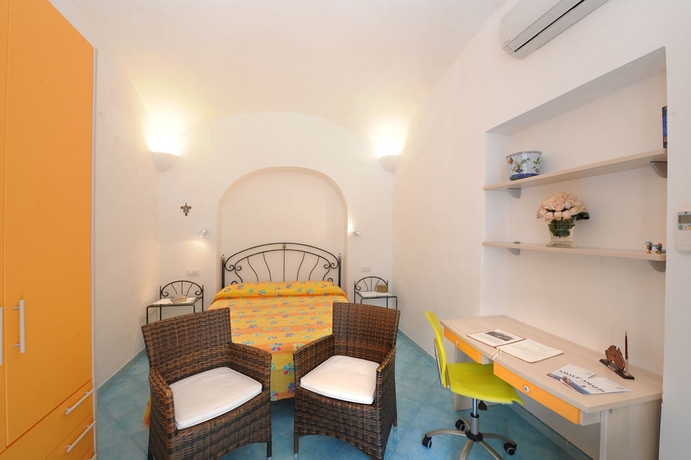 Imagen de la habitación del Relais San Basilio Convento. Foto 6