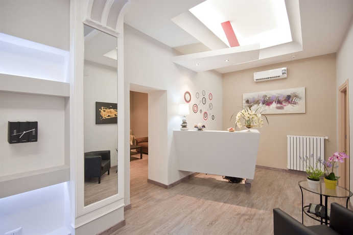 Imagen de los interiores del Relais Sistina. Foto 10