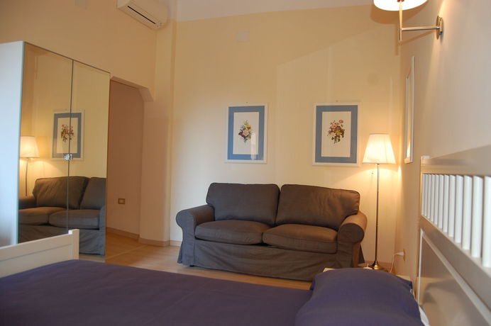 Imagen de los interiores del Relais Villa Fiorelli. Foto 16