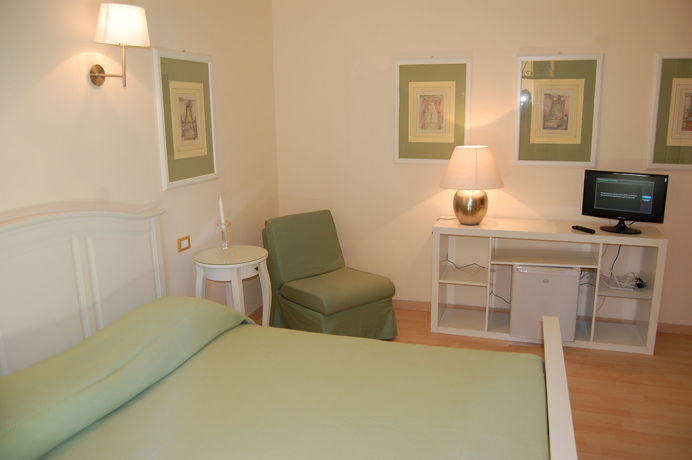 Imagen de la habitación del Relais Villa Fiorelli. Foto 4