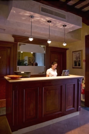 Imagen de los interiores del Relais Villa Fornari. Foto 19