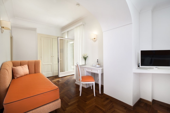 Imagen de la habitación del Relais Villa Savarese. Foto 7