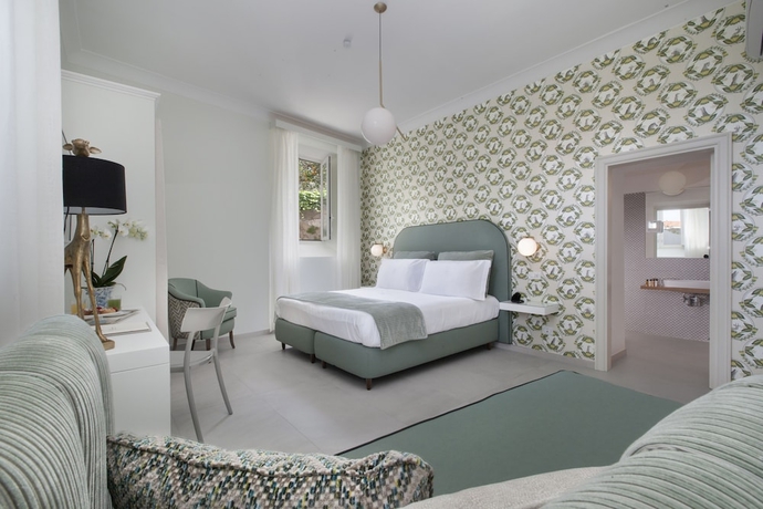 Imagen de la habitación del Relais Villa Savarese. Foto 16