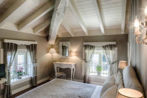 Imagen de la habitación del Relais Villa Vittoria. Foto 4